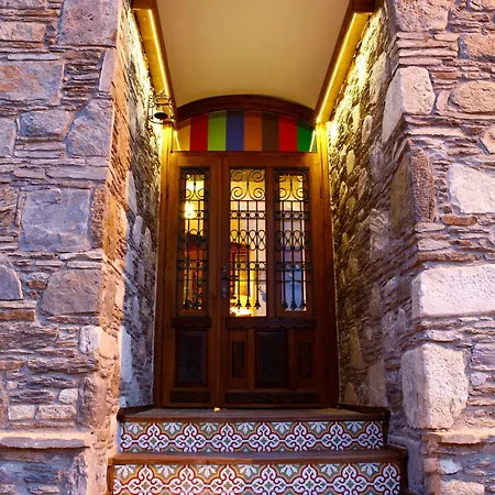 ホテル Ibri セルチュク