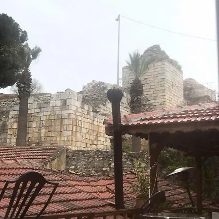 Ibri מלון